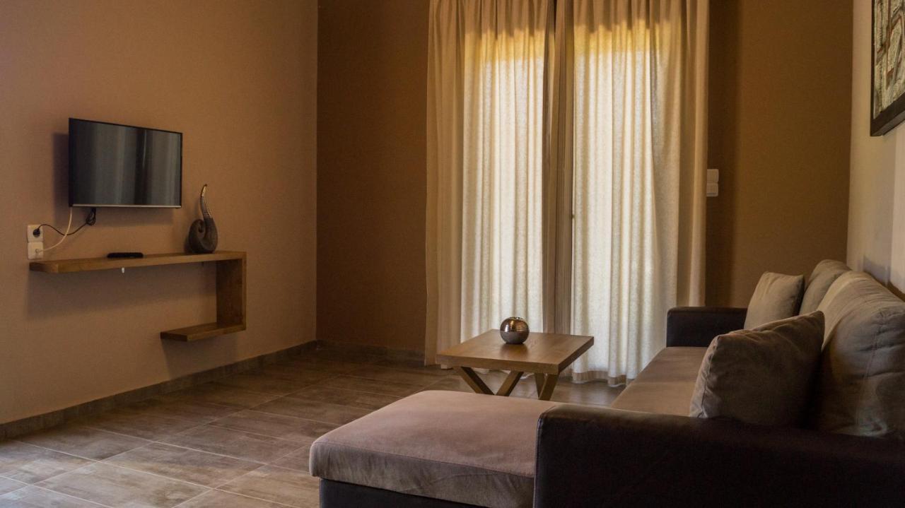 Kedros Chalet Agios Dimitrios  ภายนอก รูปภาพ